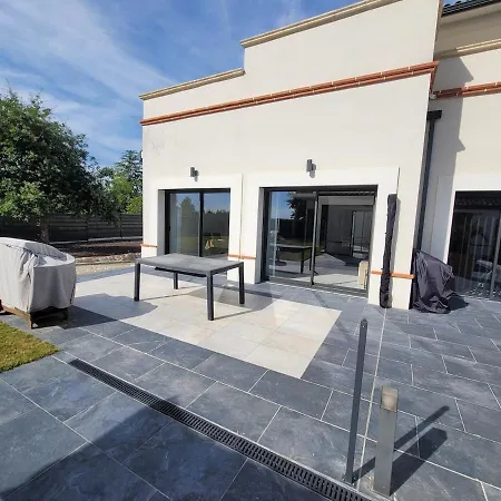 Apartment Only Option Spa, Sauna Et Piscine Castelsarrasin