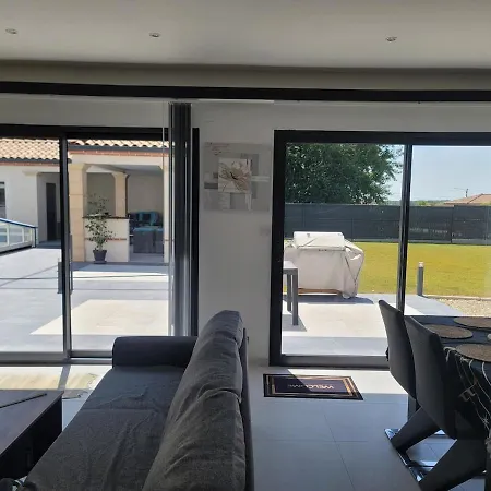 Apartment Only Option Spa, Sauna Et Piscine