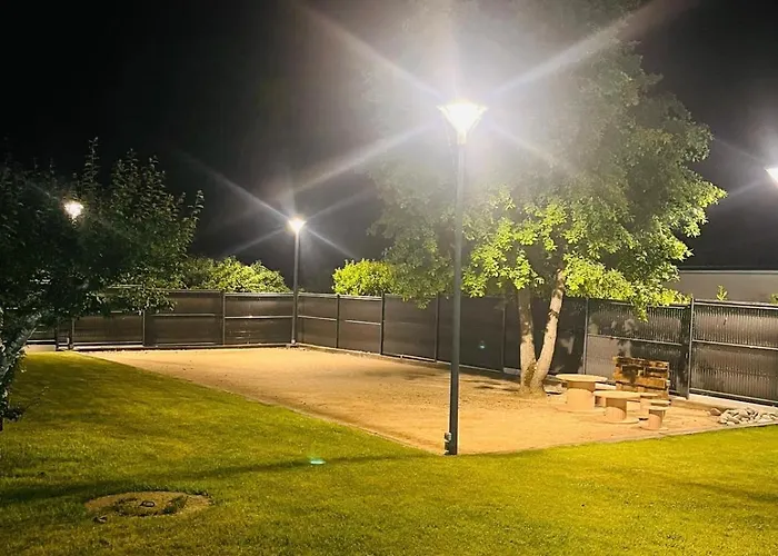 Apartment Only Option Spa, Sauna Et Piscine Castelsarrasin